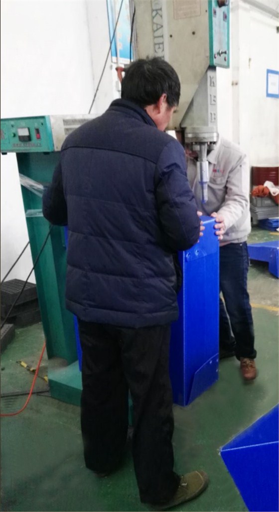 中空板周轉(zhuǎn)箱-焊接圖